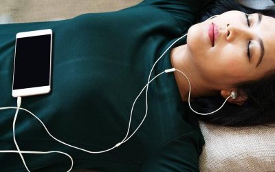 Căști cu fir sau fără fir? Tu ce alegi?